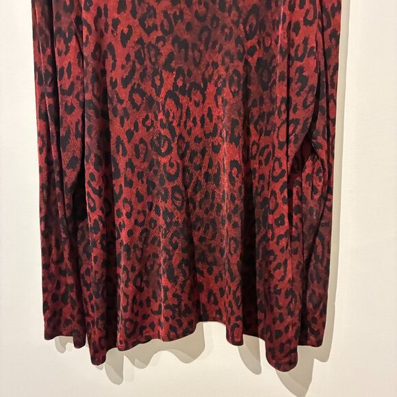 Chico's Travelers Red Leopard Pattern Velour Cardigan - Women's Size 2 (L) - Picture 7 of 10
